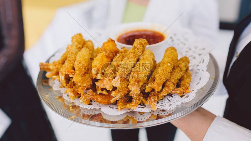 食品批发厂家直销加盟，揭秘那些不为人知的条件与标准