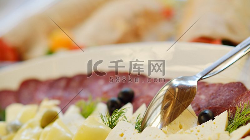 小型火锅店供应链：如何打造定制化解决方案**